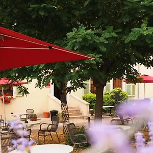  Hotel Du Chateau